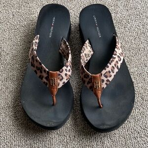 Tommy Hilfiger Black Footbed Flip Flops with Leopard-Print Straps